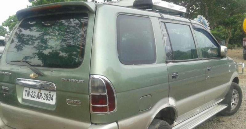 Chevrolet Tavera NEO SS D1 7 STR BS III 2006
