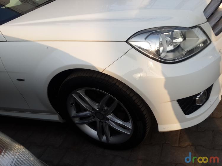 Mercedes-Benz C-Class 200 CGI 2012
