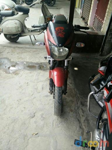 Bajaj  Pulsar 180cc 2010