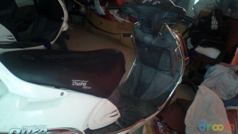 Mahindra Duro 125 2011