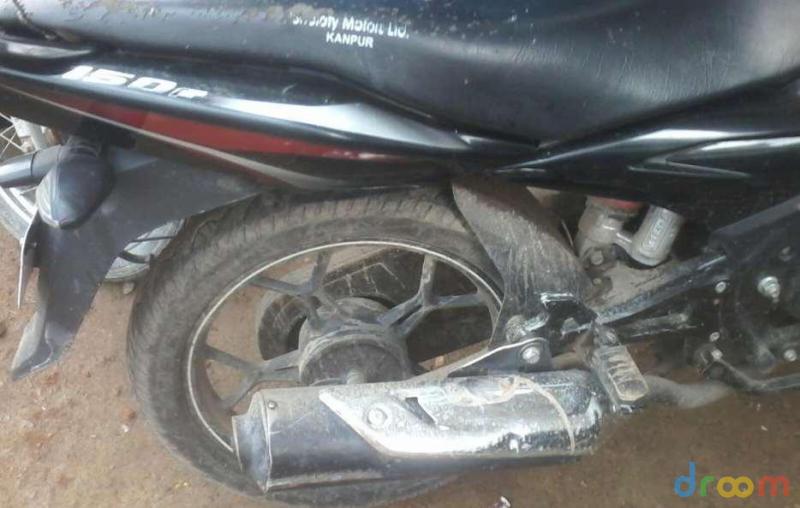 Bajaj Discover 150F 2015