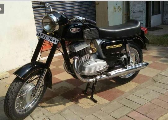 Yezdi Classic Vintage Bike For Sale In Delhi Id 1415371393 Droom