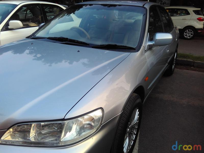 Honda Accord 2.3 VTI L MT 2003