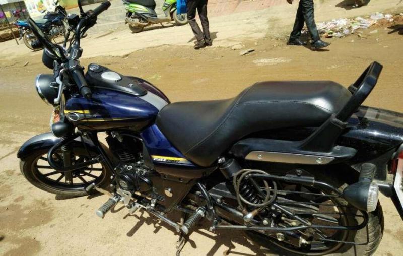 Bajaj Avenger Street 150 cc 2016