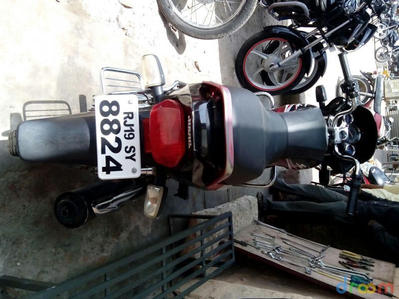 Hero Super Splendor 125cc 2011