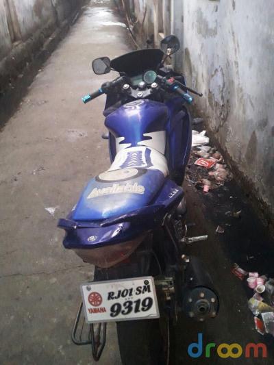 Yamaha YZF-R15 150cc 2010