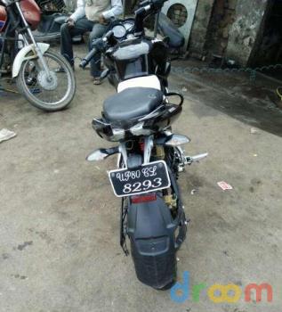 Bajaj Pulsar 200cc 2013
