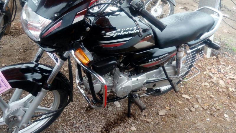 Hero Super Splendor 125cc 2010