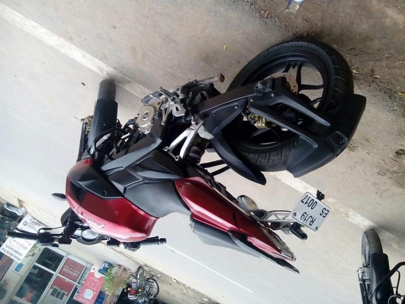 Bajaj Pulsar 200 NS 200cc 2012