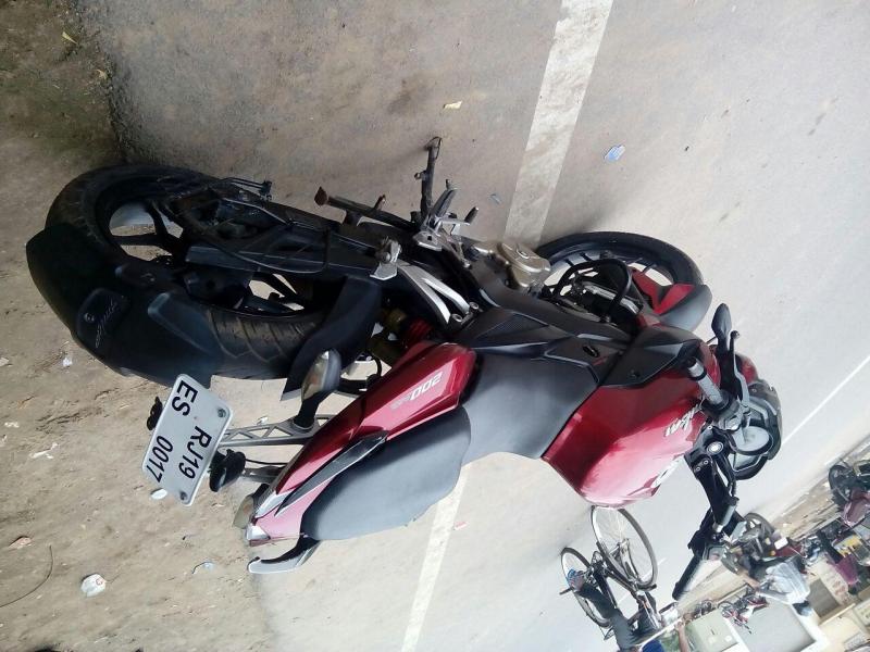 Bajaj Pulsar 200 NS 200cc 2012
