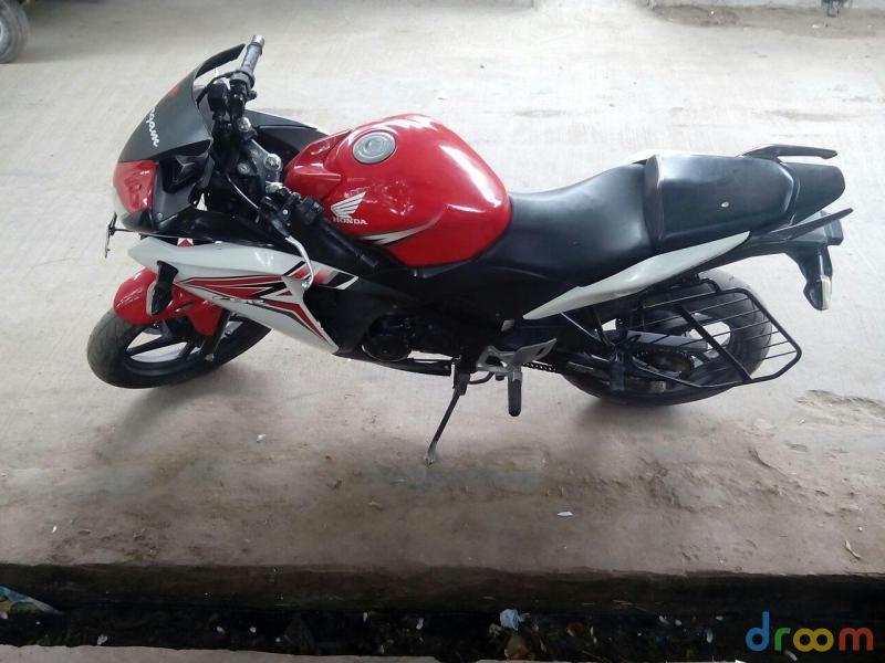 Honda CBR 150R 150cc 2012