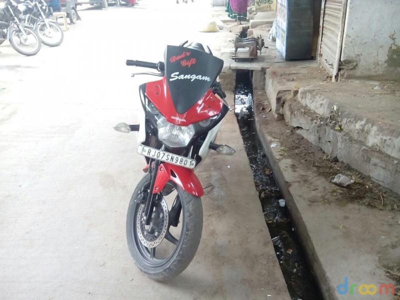 Honda CBR 150R 150cc 2012