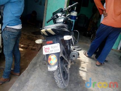 Bajaj  Pulsar 180cc 2010