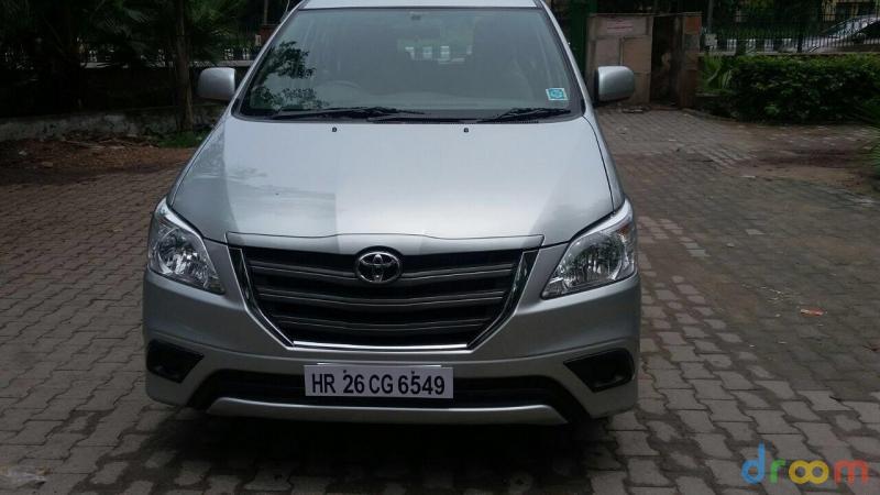 Toyota Innova 2.5 G 7 STR BS IV 2014