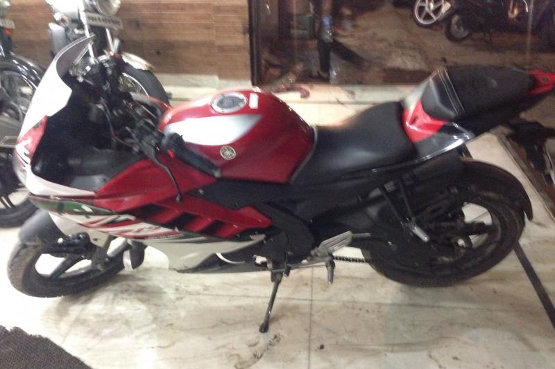 Yamaha YZF-R15 2.0 150cc 2014