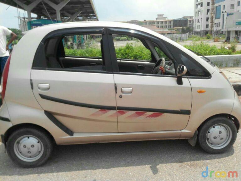 Tata Nano LX 2011