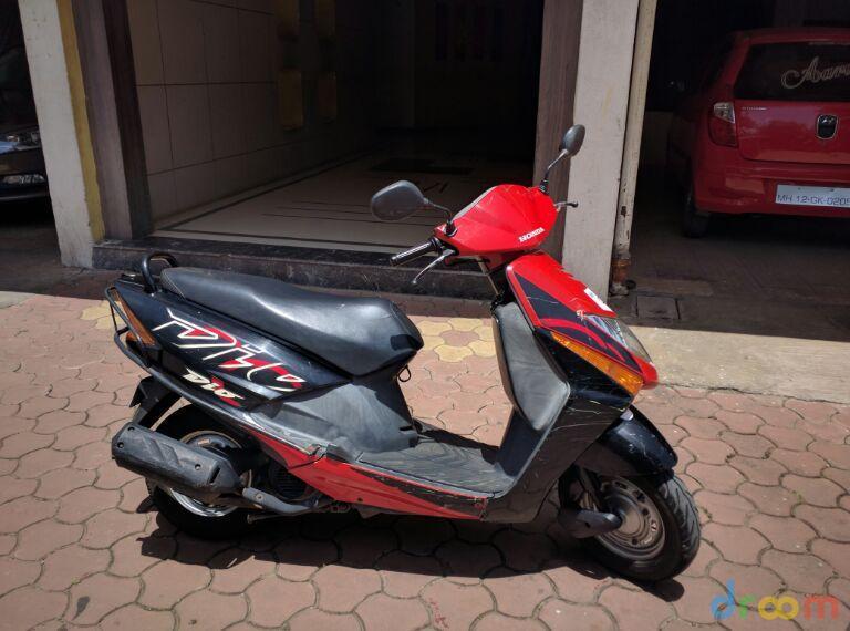 Honda Dio Scooter For Sale In Pune Id Droom