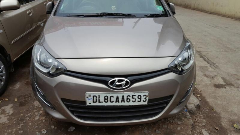 Hyundai i20 Magna 1.2 (O) 2012