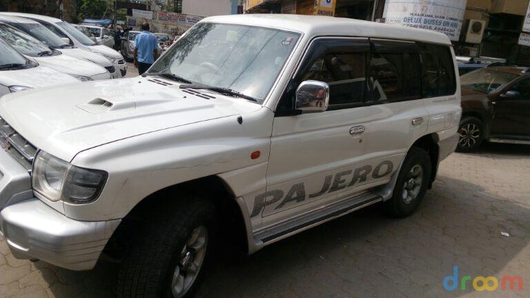 Mitsubishi Pajero SFX 2.8 2012