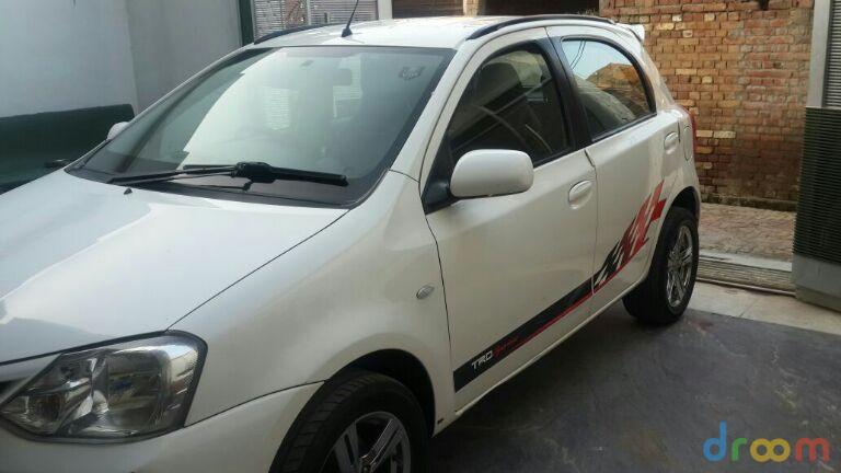 Toyota Etios Liva TRD SPORTIVO DIESEL 2012