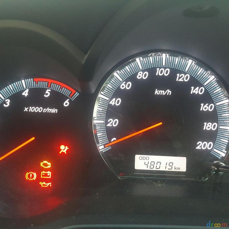 Toyota Fortuner 3.0 4x2 MT 2014