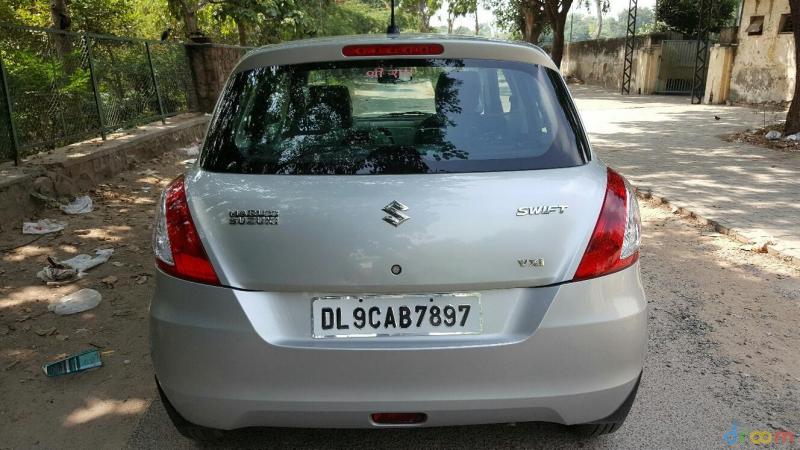Maruti Suzuki Swift VXi 2012