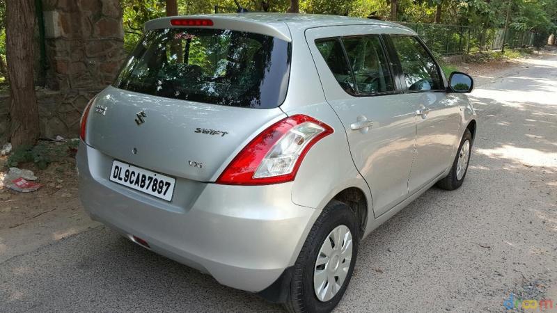 Maruti Suzuki Swift VXi 2012