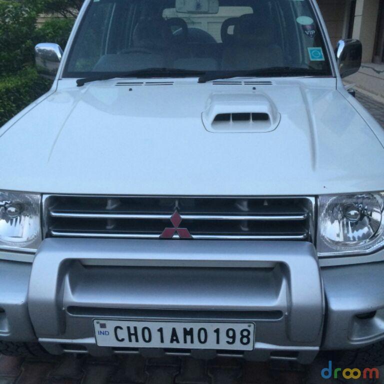 Mitsubishi Pajero GLX 2.8 CRZ 2011