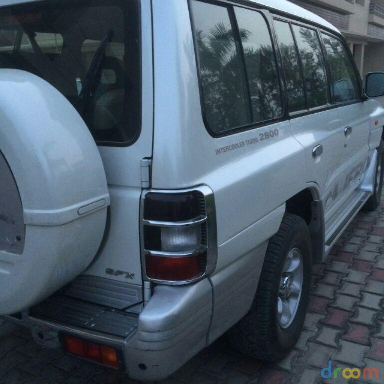 Mitsubishi Pajero GLX 2.8 CRZ 2011