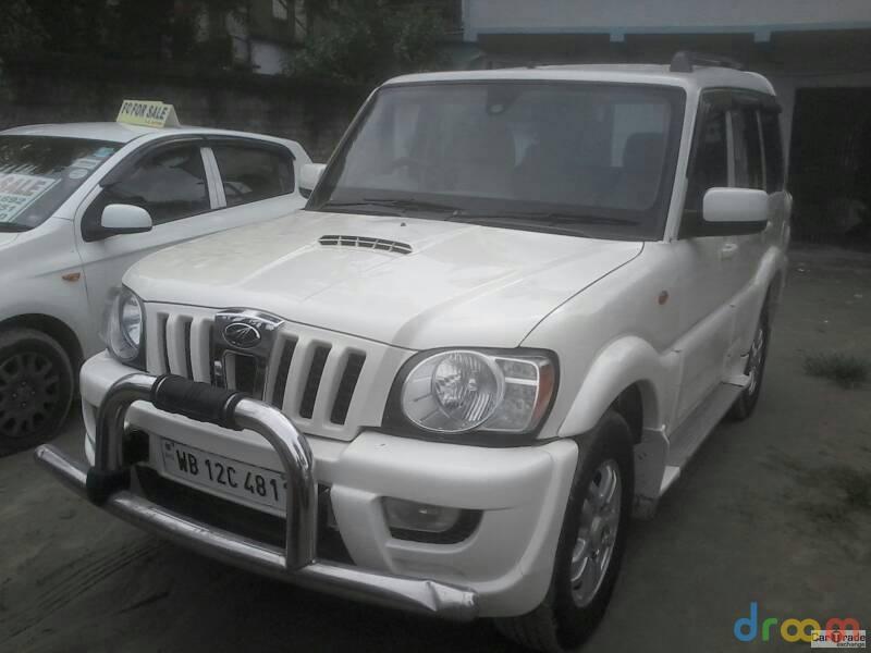 Mahindra Scorpio VLX 2WD BS IV 2013