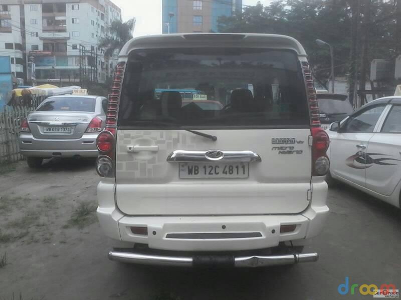Mahindra Scorpio VLX 2WD BS IV 2013