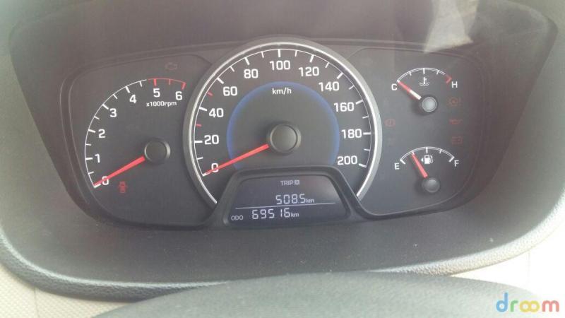 Hyundai Grand i10 Sportz 1.1 CRDi 2014