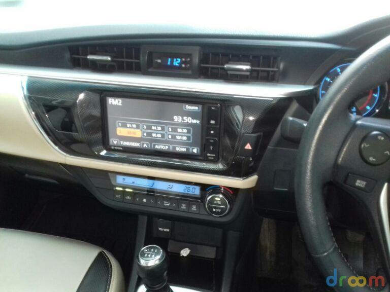 Toyota Corolla J 2016