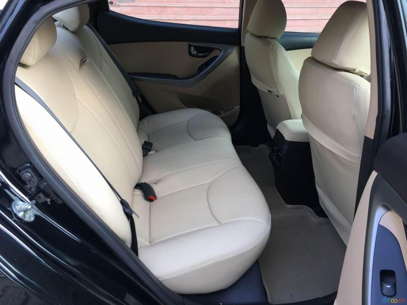 Hyundai Elantra 1.6 SX MT 2012