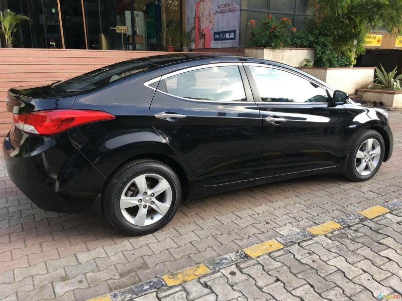 Hyundai Elantra 1.6 SX MT 2012