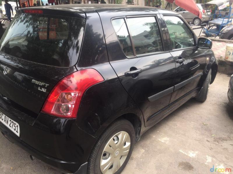 Maruti Suzuki Swift LXi BS III 2007