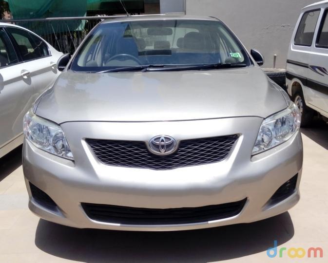 Toyota Corolla Altis 1.8 J 2009