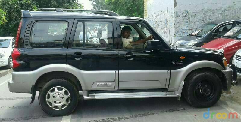 Mahindra Scorpio SLE BS IV 2014