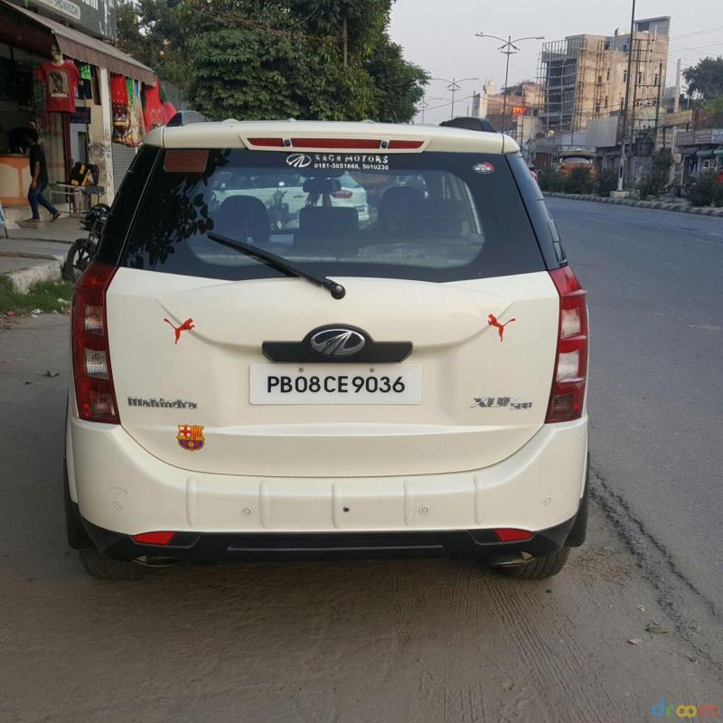 Mahindra XUV500 W6 4X2 2012