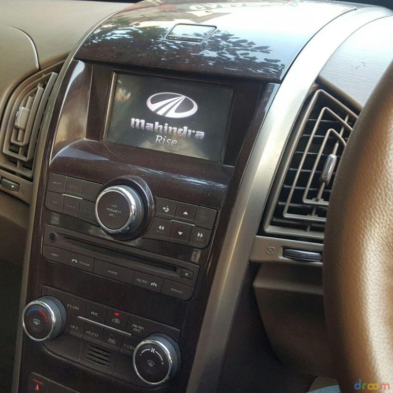 Mahindra XUV500 W6 4X2 2012