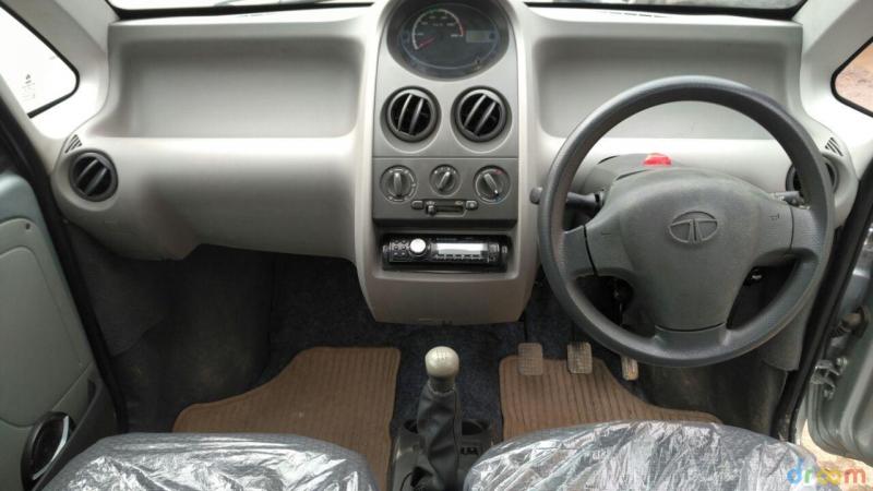 Tata Nano LX 2011