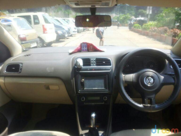 Volkswagen Vento Highline Petrol AT 2011