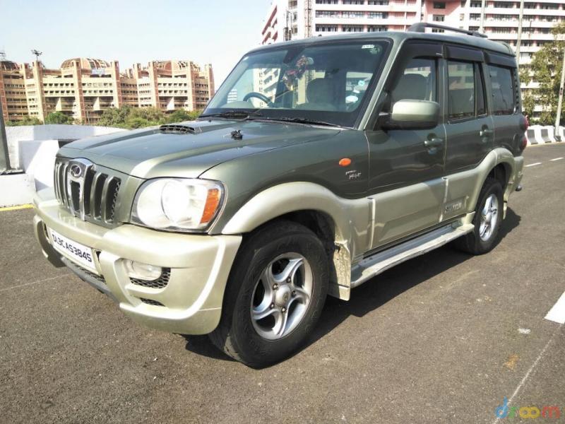 Mahindra Scorpio VLX 4WD AIRBAG BS IV 2011