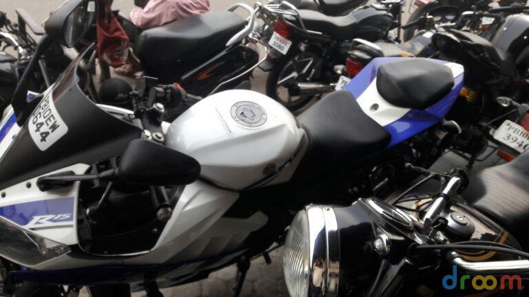 Yamaha YZF-R15 2.0 150cc 2014