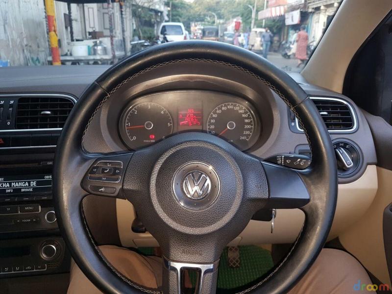 Volkswagen Vento Highline 2012