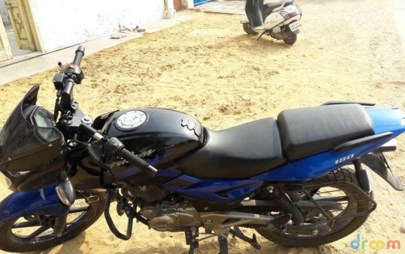 Bajaj Pulsar 180cc 2015