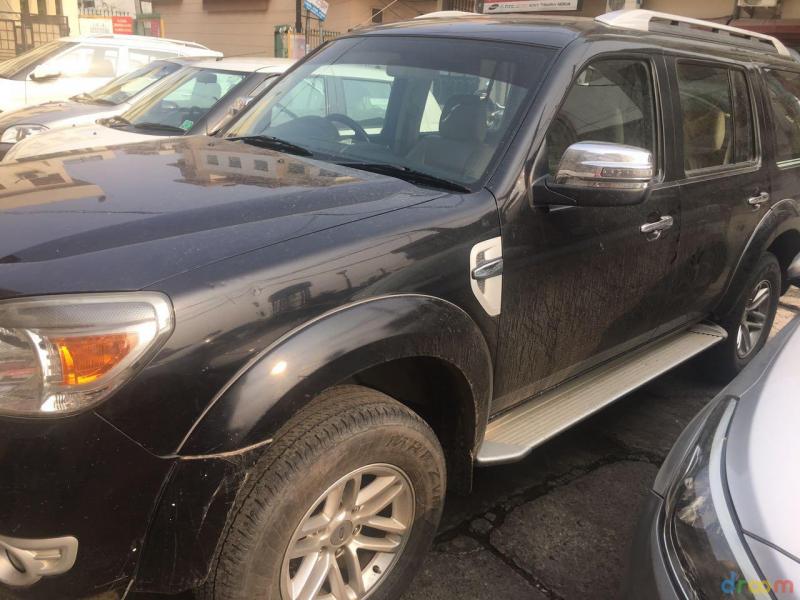 Ford Endeavour 4x2 2009