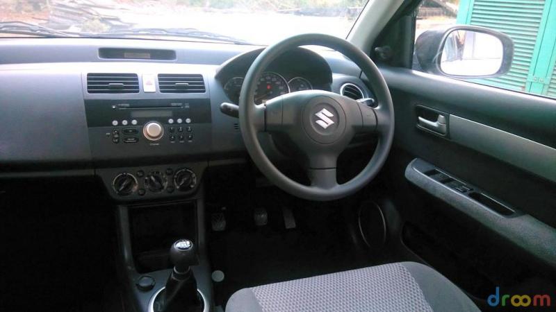 Maruti Suzuki Swift DZire VXi 2011