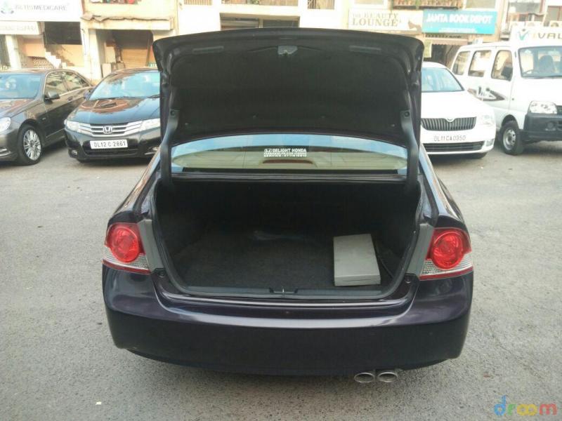 Honda Civic 1.8 MT 2008