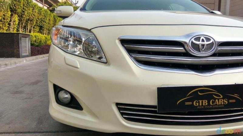 Toyota Corolla Altis 1.8 G 2011